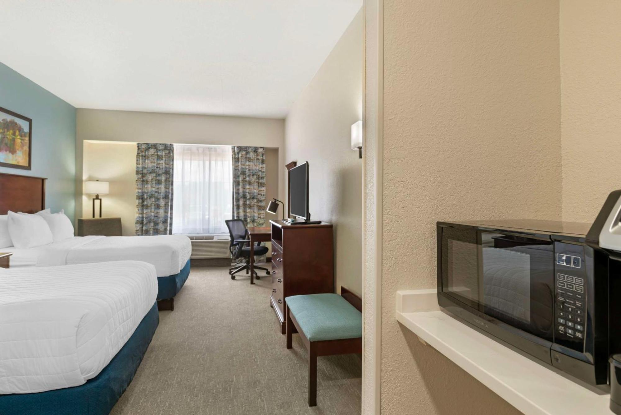 Best Western Plus Crossroads Inn & Suites Zion Crossroads Екстер'єр фото