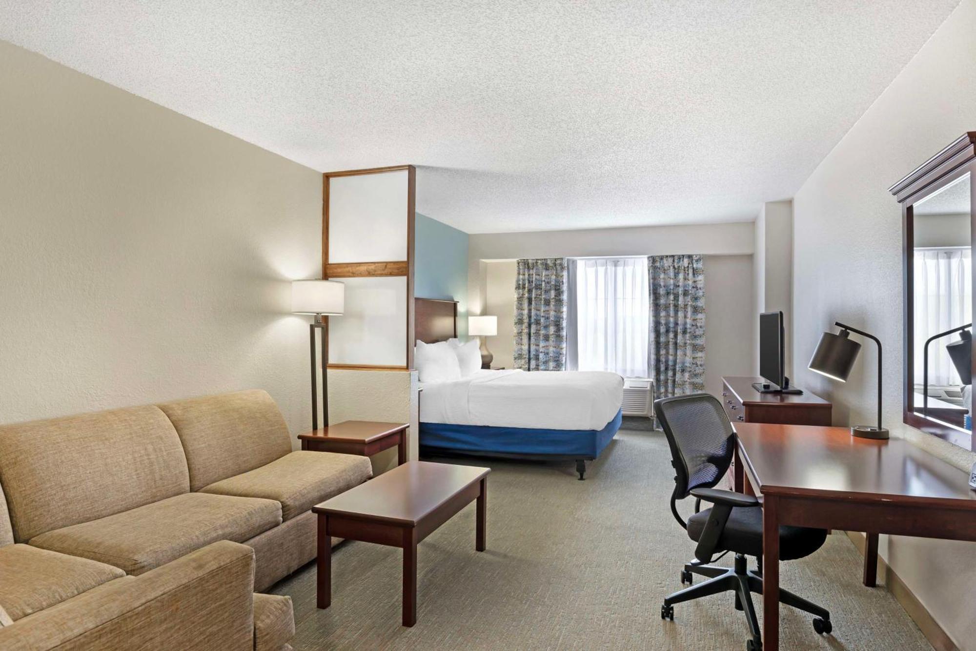 Best Western Plus Crossroads Inn & Suites Zion Crossroads Екстер'єр фото