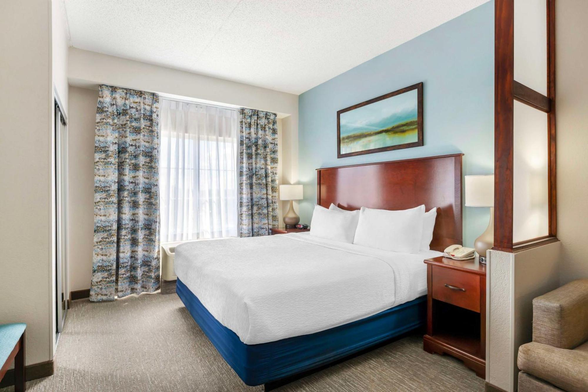 Best Western Plus Crossroads Inn & Suites Zion Crossroads Екстер'єр фото